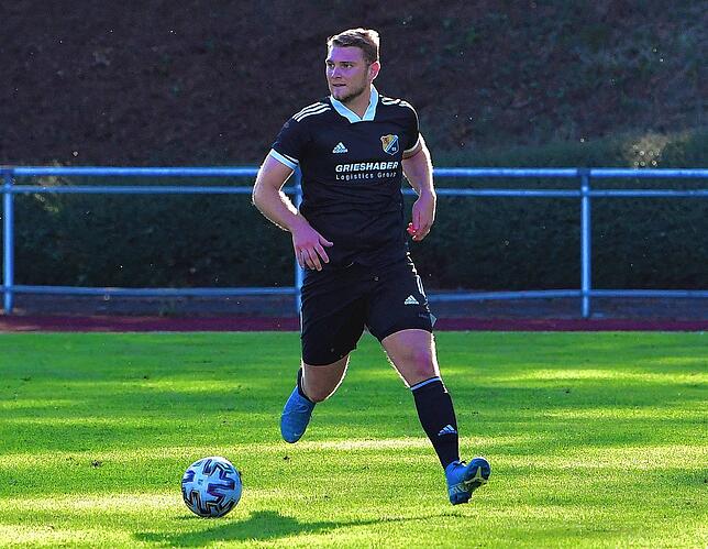 Bringt Qualität mit: Fabian Malzner wechselte vom Landesligisten SV 08 Laufenburg zum SV Buch.