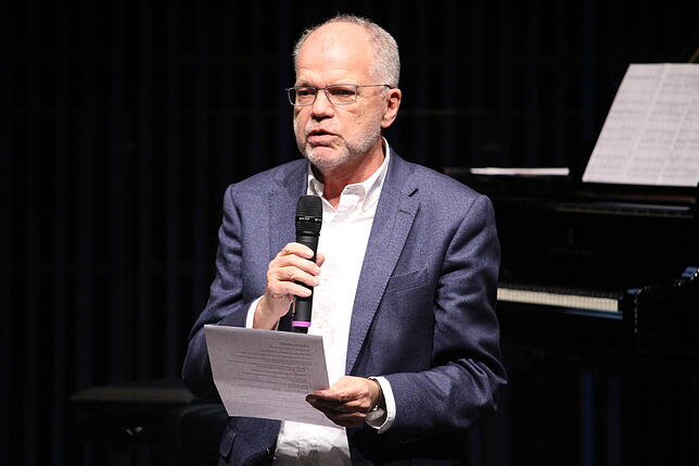 Heinz Bunse – 34 Jahre Stadtbaumeister – hat mit Bernhard Kaiser viel erlebt.