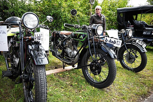Bild 17: So war das Oldtimer Treffen an der Sichelhenke in Bohlingen