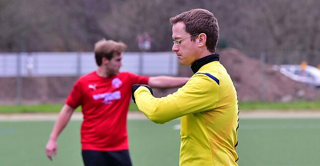Bild 28: FC Zell besiegt den FC Hochrhein deutlich mit 4:1 &ndash; und wir haben Bilder!