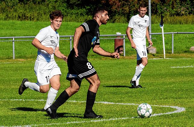 Bild 22: SV Rheintal siegt mit 3:0 beim SV Obersäckingen &ndash; und wir haben Bilder!