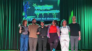 Antonia Josefa, Sulaiman Masomi, Cris Ortega, Marsha Richarz, Lisa Pauline Wagner und Lenny Felling (von links) begeistern im Kursaal ...