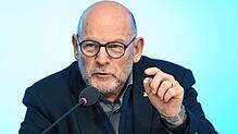 Verkehrsminister Winfried Hermann bleibt dem Neun-Euro-Ticket gegenüber kritisch.