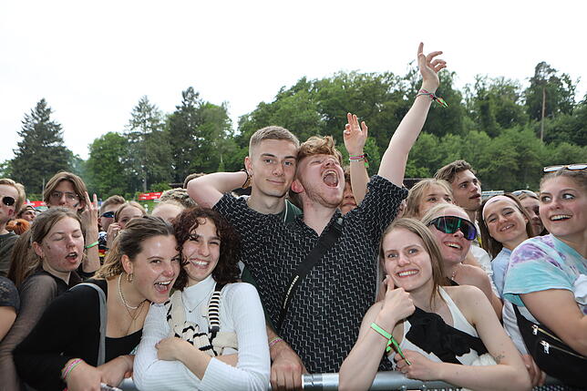 Bild 23: Zum Start des Campus-Festival kommen tausende Fans ins Bodenseestadion