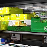 Der Preis für Butter ist deutlich gestiegen. Kerrygold kostet im Kaufland Manzell derzeit 3,29 Euro. Diese Foto stammt aus einem ...