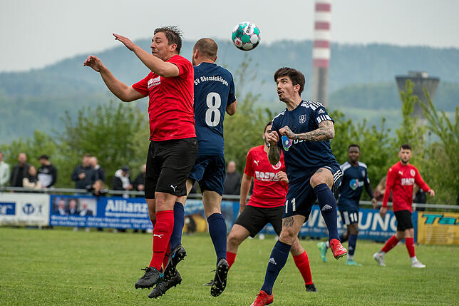 Bild 18: FC 08 Bad Säckingen feiert glücklichen 2:0-Derbysieg beim SV Obersäckingen &ndash; und wir haben Bilder!