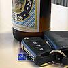 Keine gute Kombination: Autofahren und jede Menge Bier trinken sind nun einem 61-Jährigen zum Verhängnis geworden. (Symbolfoto).