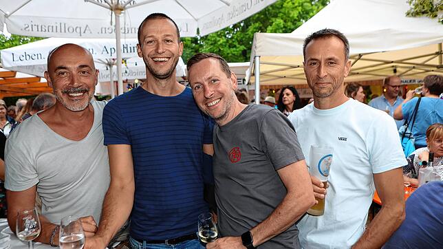 Bild 28: Im Yachthafen auf der Reichenau spielt die Musik! Bilder vom Abend beim Wein- und Fischerfest