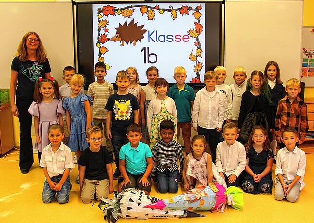 Die Klasse 1b der Haslachschule mit Lehrerin Elke Schönle.