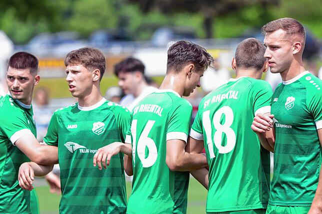 Bild 25: SV Rheintal und FC Erzingen trennen sich 2:2 – wir haben Fotos!