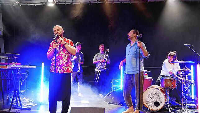 Bild 42: Šuma Čovjek Live in der alten Schlosserei – Die besten Bilder