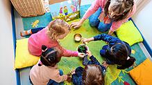 Im Kindergarten Menzenschwand bleiben die Gebühren zunächst unverändert und werden nicht wie geplant zum 1.¦September dieses Jahres um ...