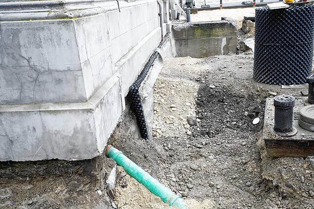 Bild 3: Großbaustelle am Bahnhofplatz in Konstanz: Bis Herbst 2025 soll alles fertig sein