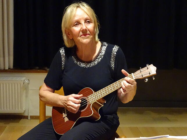 Kabarettistin Marianne Schätzle kann auch Musik.