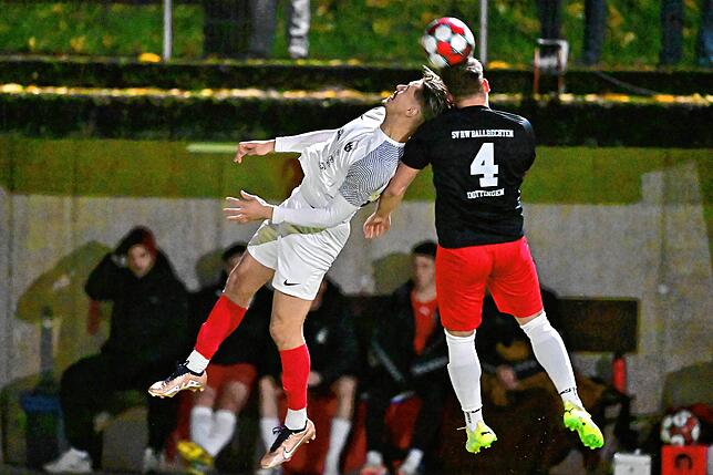 Bild 1: FC Tiengen 08 siegt beim SV Ballrechten-Dottingen mit 2:1 &ndash; und wir haben Bilder!