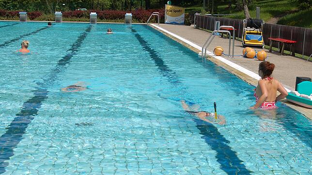 Weiterhin geschätzt und gut genutzt wird das Waldfreibad, um das sich der Verein kümmert.