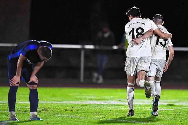 Bild 4: SV 08 Laufenburg gewinnt Hochrhein-Derby gegen den VfB Waldshut mit 2:0 &ndash; und wir haben Bilder!