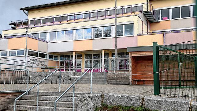 Die Schülerzahlen an der Richard-Dorer-Schule in Schönwald steigen. Das führt nun zu steigenden Ausgaben. Bild: Hans-Jürgen Kommert