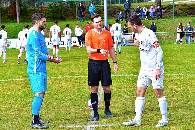Bild 3: SV Buch siegt 3:1 gegen den FC Schönau &ndash; und wir haben Bilder!