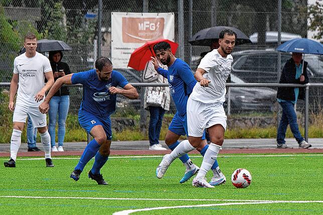 Bild 26: TuS Stetten kantert SG FC Wehr/Brennet mit 7:2 nieder &ndash; und wir haben Bilder!