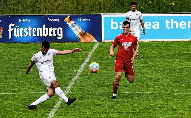 Bild 20: VfR Bad Bellingen besiegt den FC Schönau mit 3:1 &ndash; und wir haben Bilder!