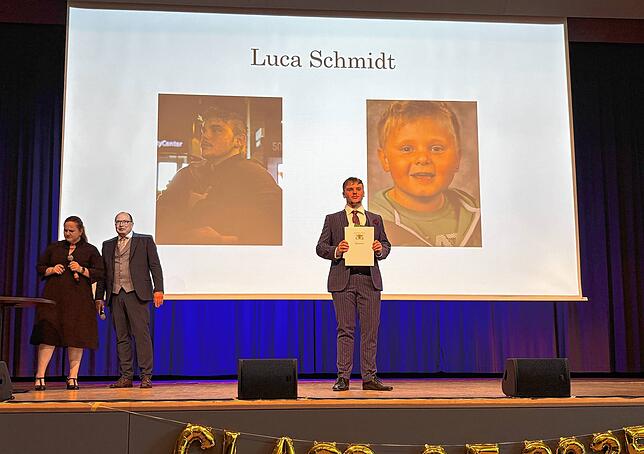 Bild 13: Große Feier: Der Abiball des sozialwissenschaftlichen Gymnasiums Bad Säckingen