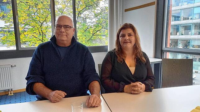 Oliver Reiter und Elitsa Dimitrova haben ihren Quereinstieg in einen neuen Beruf bisher nicht bereut und arbeiten gern mit Kindern.