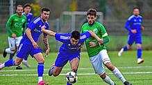 Der Donaueschinger Kapitän Sebastian Sauter (rechts), hier im Duell vor wenigen Monaten gegen den FC Neustadt.