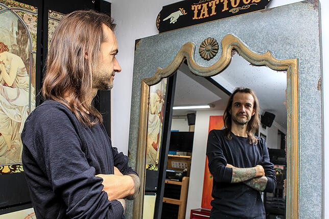 Bild 1: In Großstädten gehören Tattoos längst zum Stadtbild. Ist Konstanz ebenso tolerant oder gibt es noch Vorurteile?