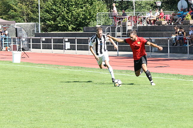 Bild 7: SV 08 Laufenburg feiert Kantersieg gegen den FSV Rheinfelden &ndash; und wir haben die Bilder!