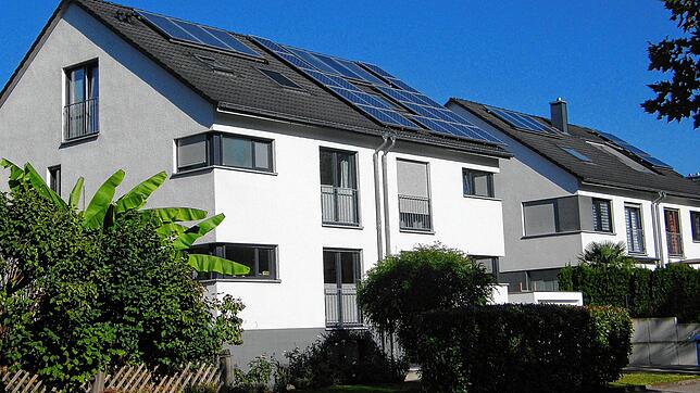 Mehr Photovoltaikanlagen auf Hausdächern wären ein wichtiger Beitrag für den Klimaschutz. Allensbach will hier als Vorbild vorangehen. ...