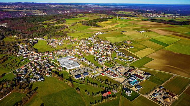 Die Gemeinde Leibertingen aus der Luft. Vielleicht künftig ein &bdquo;Erholungsort&ldquo;, wenn für das Regierungspräsidium in Tübingen ...