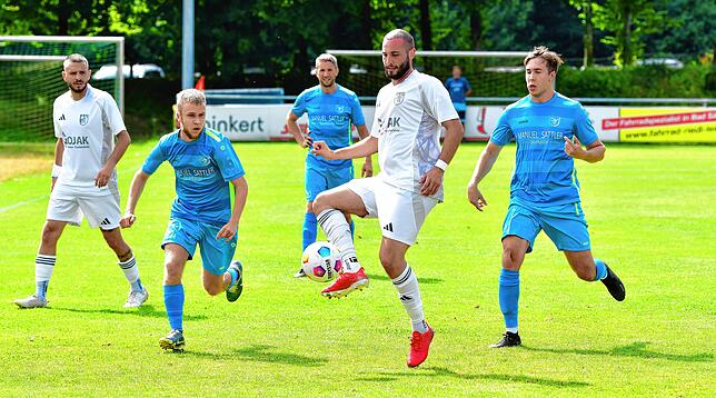 Bild 12: SV Buch holt sich späten Punkt beim SV Blau-Weiß Murg – und wir haben Bilder!