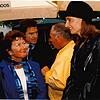 Bürgermeisterin Isabel Fezer im August 1998 im Gespräch mit Wolfgang Metz, Direktor der Sparkasse Radolfzell, und Stadträtin Gerda ...