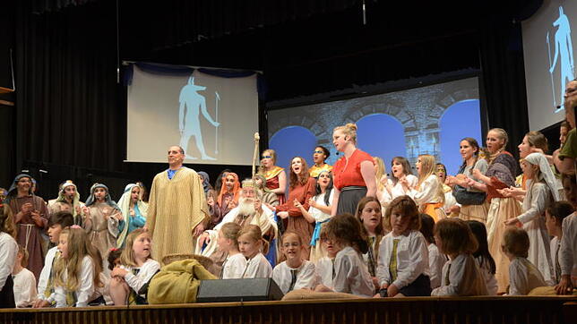 Das Musical "Joseph" wurde im vergangen Jahr beim Stadtfest in der Stadthalle aufgeführt und kam beim Publikum gut an. Archivbild: Jörg ...