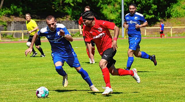 Bild 36: FC 08 Bad Säckingen zieht mit 11:0 gegen SV Albbruck in die Relegation ein &ndash; und wir haben Bilder!