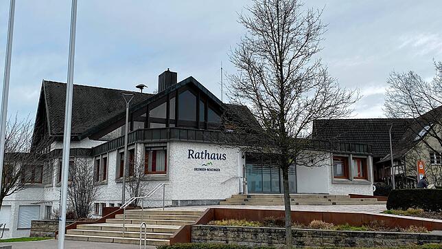 Hier kommt der Gemeinderat von Orsingen-Nenzingen meistens zusammen: im Sitzungsaal des Rathauses in Nenzingen. Gelegentlich wird auch ...