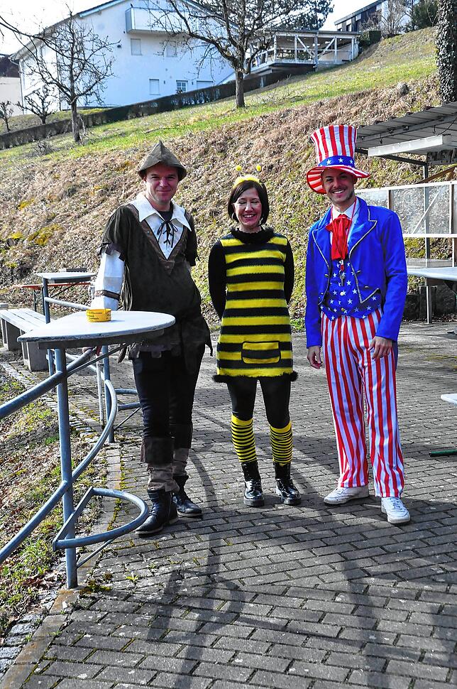 Bild 11: Fasnachtstreiben am &bdquo;Schmutzigen&ldquo; in Weilheim