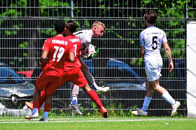 Bild 15: FC Tiengen 08 siegt 5:0 bei der U23 des Freiburger FC – und wir haben Fotos!
