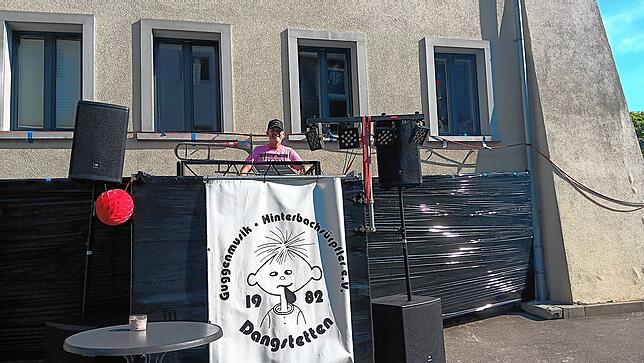 Bild 15: So schön wird beim Dorffest in Dangstetten gefeiert