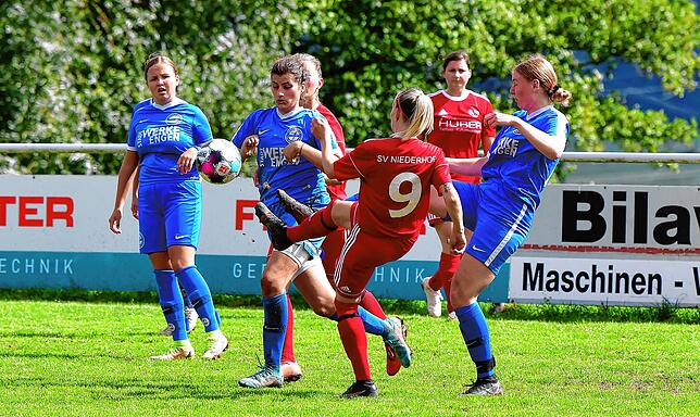 Bild 5: SC Niederhof/Binzgen feiert ersten Sieg beim 4:3 gegen den Hegauer FV II &ndash; und wir haben Bilder!