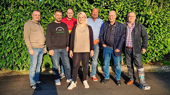 Michael Bebic, Alexander Hofer, Thomas Fessel, Janine Steiner, Axel Politz, Reinhard Pröll und Markus Hilbich (von links) wollen für die ...