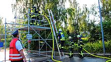26 Gruppen von Feuerwehren aus dem Kreis Sigmaringen traten am Samstag in Meßkirch an, um Prüfungen für Leistungsabzeichen abzulegen. 24 ...