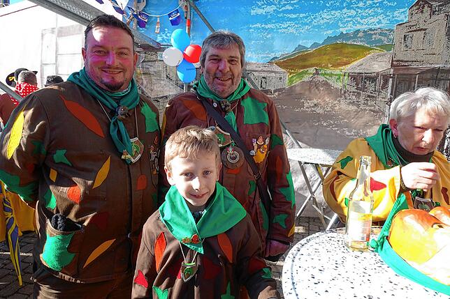 Bild 15: Tausende feiern beim Kleggau-Narrentreffen in Weizen: Die schönsten Bilder vom Festtrubel