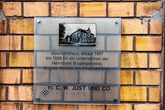 Das Haus Just ist Eigentum der Herrnhuter Brüdergemeine.