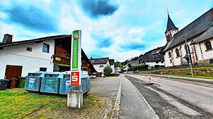 Die Gehwege werden in Hammereisenbach auch erneuert. Bild: Reutter