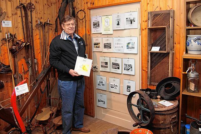In der Heimatstube sind nicht nur zahllose historische Alltagsgegenstände ausgestellt. Hier im Bild zeigte Rudolf Schimmer schon im Jahr ...