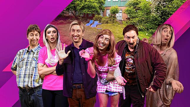 Sechs Singles (alle gespielt von Torge Oelrich) ziehen ins „Camp of Love“, um ihre Beziehungsfähigkeit auf die Probe zu stellen. Von ...