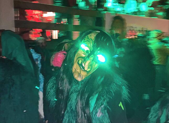 Bild 15: So gruselig war‘s beim Häxefüür und Nachtumzug in Laufenburg