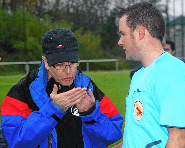 Bild 23: Schnappschüsse aus der Bezirksliga-Saison 2009/2010